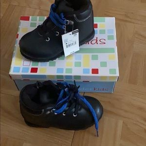 Toddler boy boots